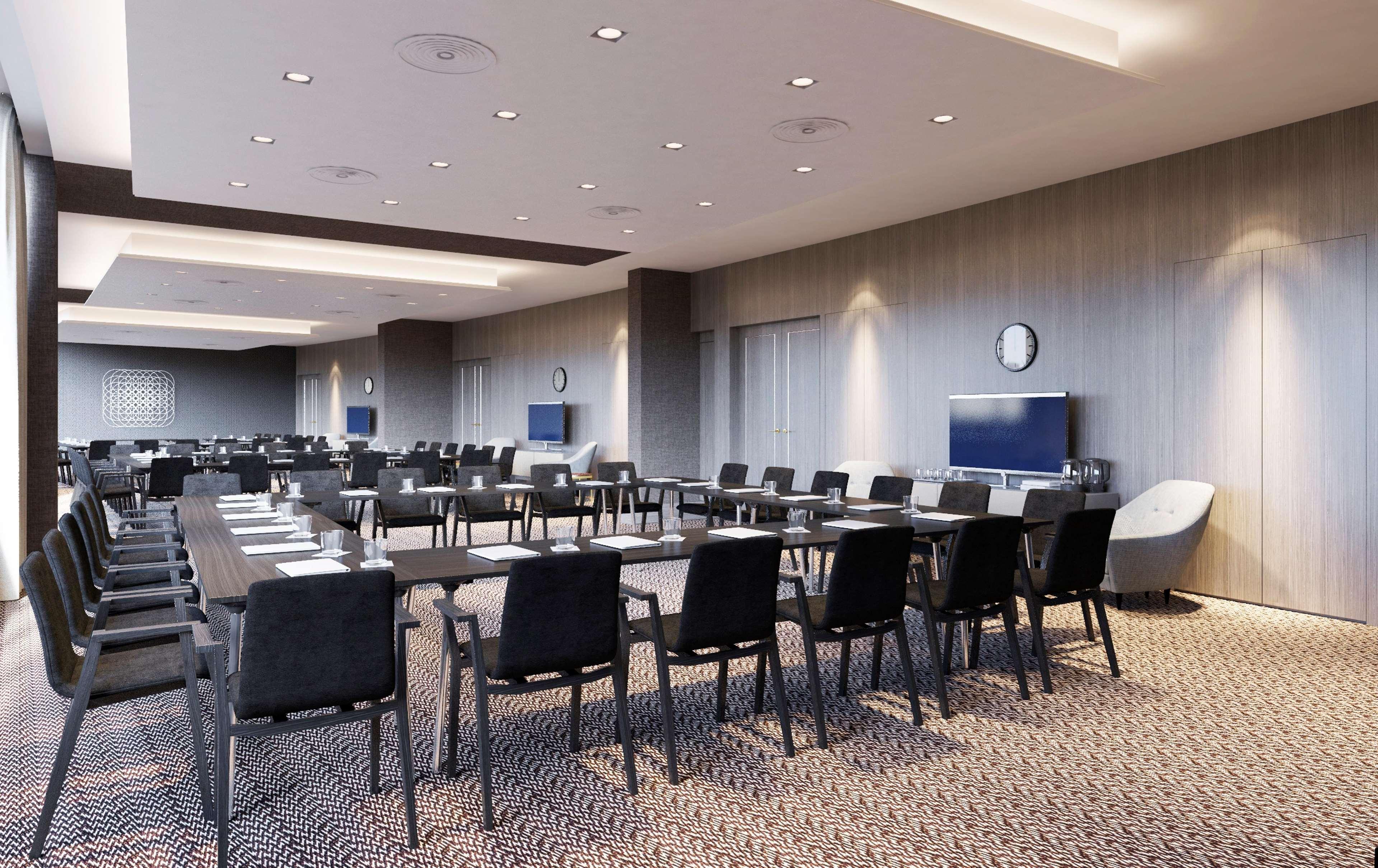 Hilton Tanger City Center Экстерьер фото The Club at Haneda Airport