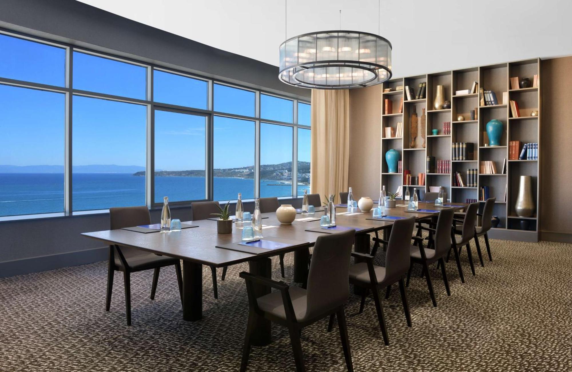 Hilton Tanger City Center Экстерьер фото Boardroom