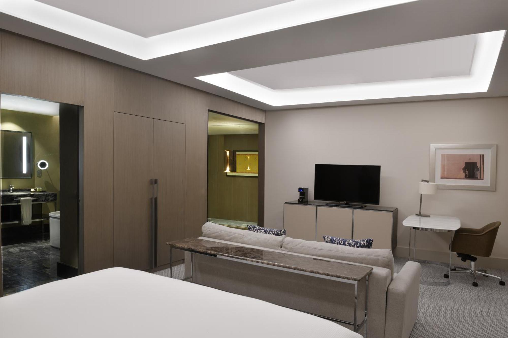 Hilton Tanger City Center Экстерьер фото