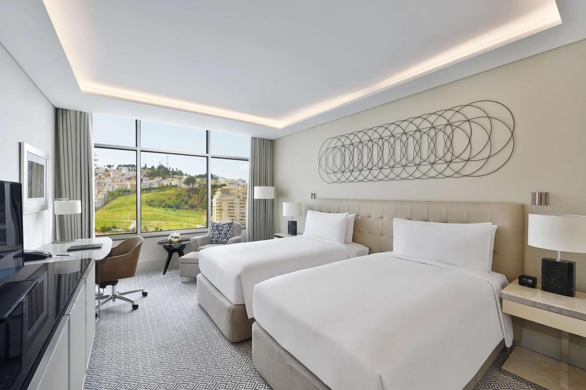 Hilton Tanger City Center Экстерьер фото