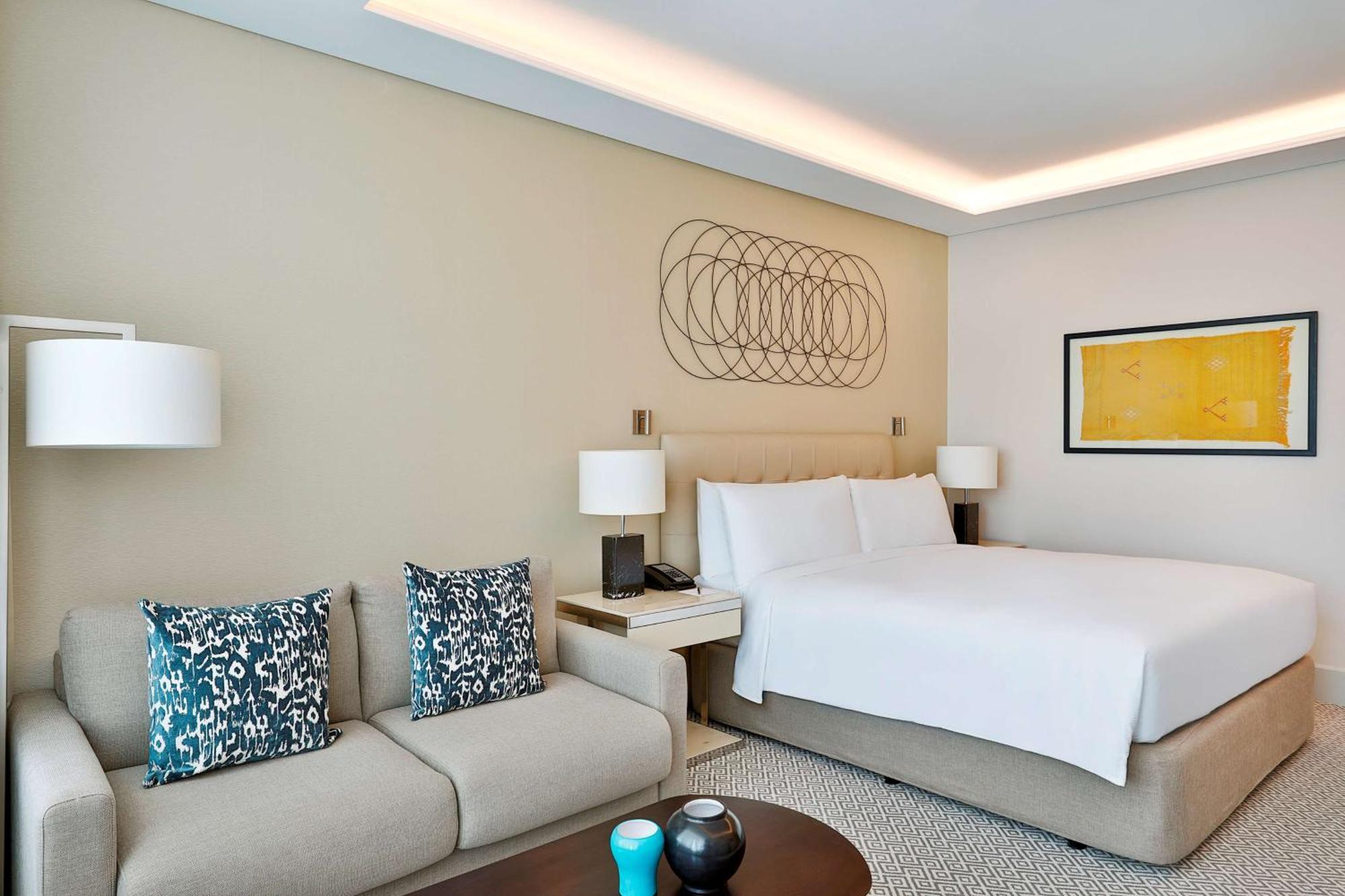 Hilton Tanger City Center Экстерьер фото