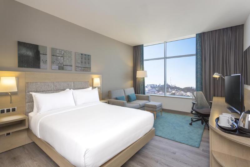 Hilton Tanger City Center Экстерьер фото A typical guest room at the Hilton Garden Inn